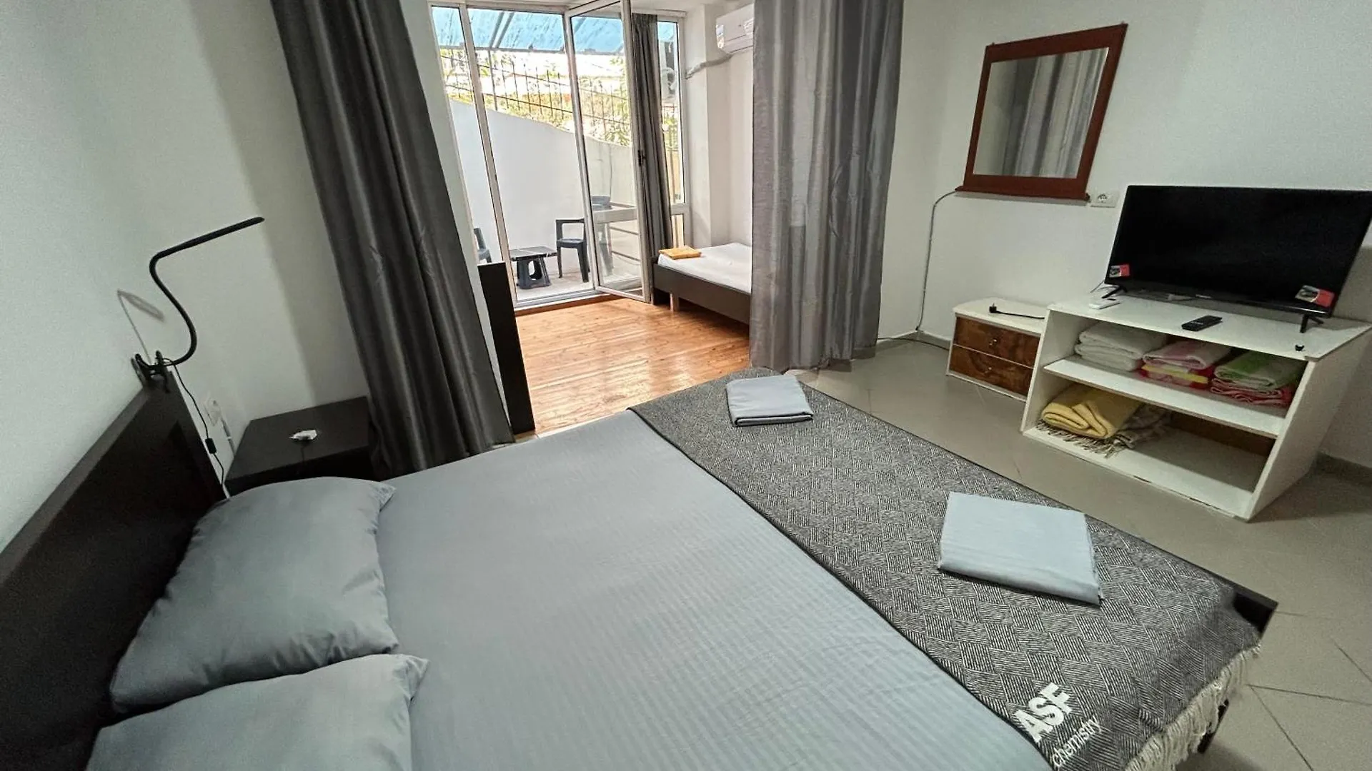 Duplex On Fifth Daire Saranda 0*,  Arnavutluk